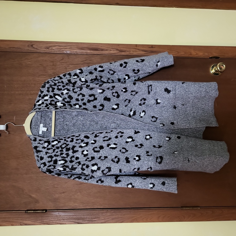 Gray animal print cardigan